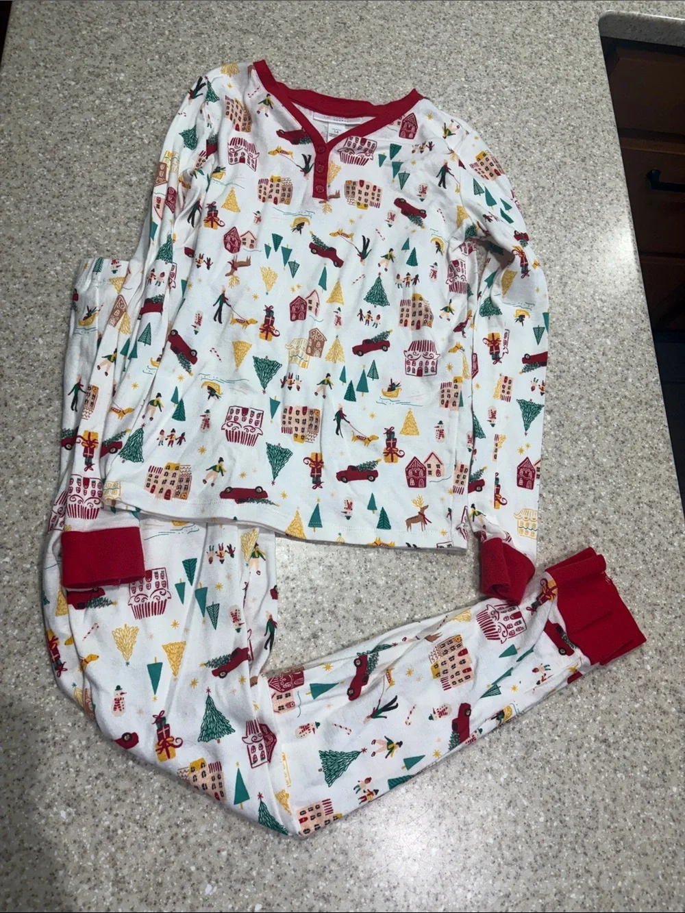 Lc by Lauren Conrad girls size 14 two piece Christmas pajamas 100% cotton